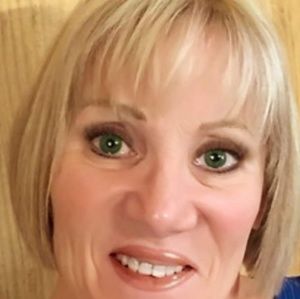 Meet your Posher, Beverly